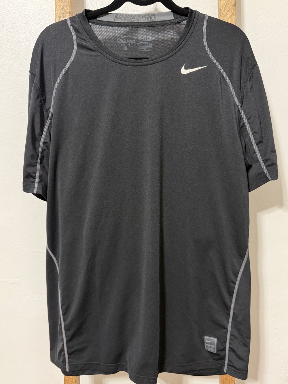 Nike Black Short-Sleeve Performance Tee with Gray Stitching